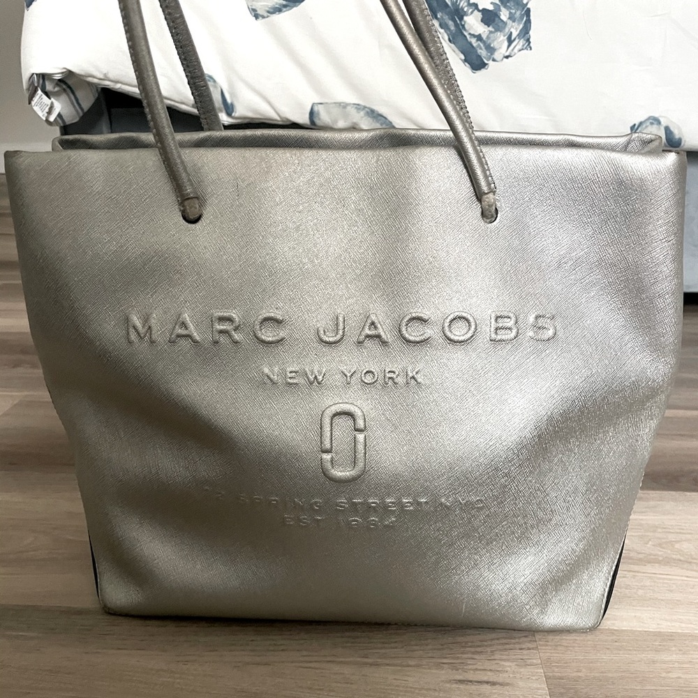 Marc Jacobs East-West Tote Bag